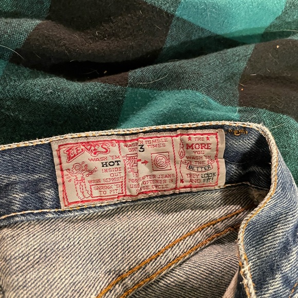 Vintage 501 shrink to fit women’s specific Levi’s - Picture 4 of 12
